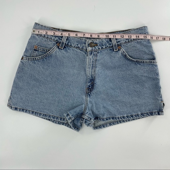 Levi’s Vintage 912 High Rise White Tab Y2K Shorts 28 - Picture 2 of 10